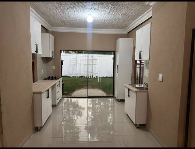 1 BEDROOM PROPERTY TO RENT IN DELVILLE